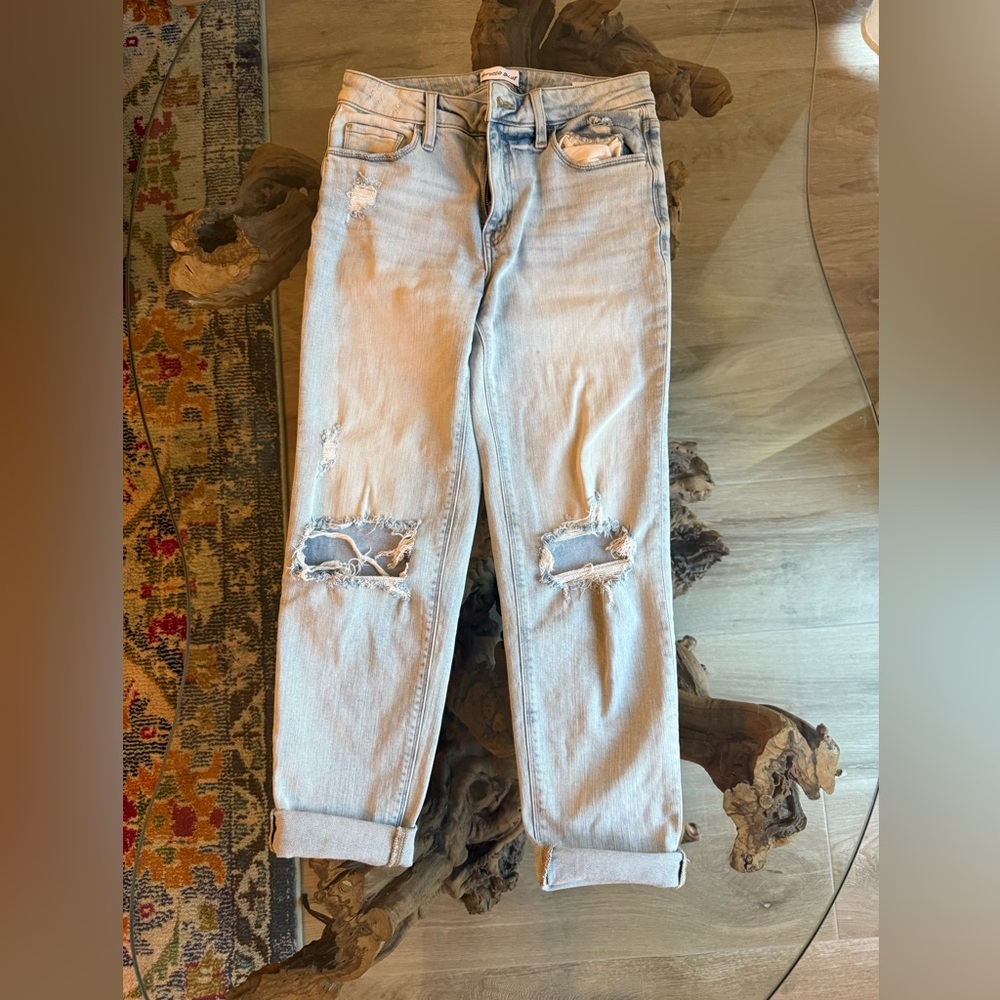 Studio Distressed Boyfriend Jeans